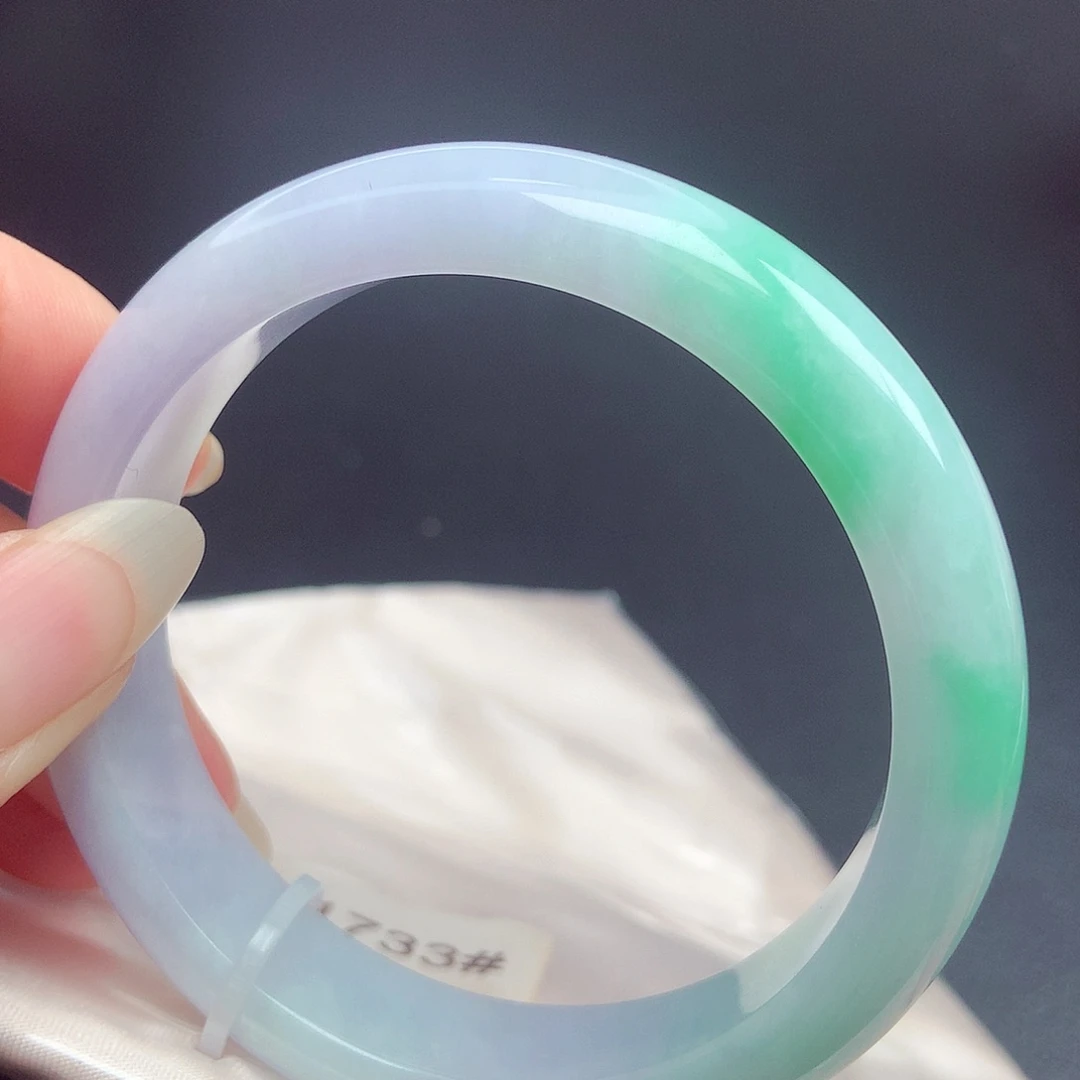 翡翠未镶嵌手镯56.4圈口