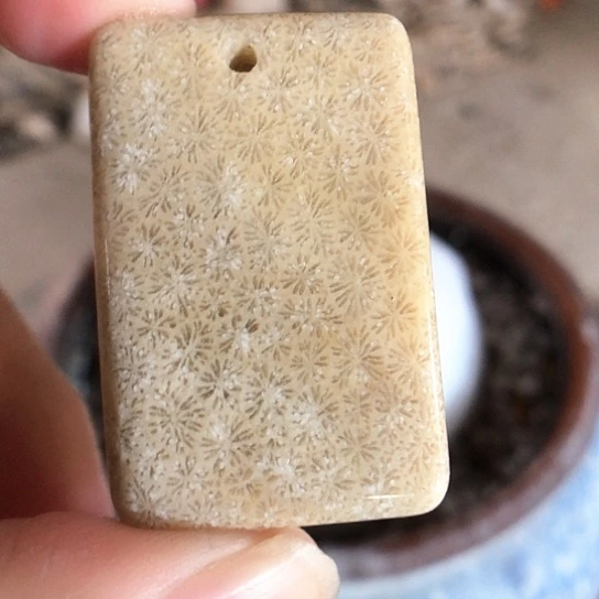 硅化玉吊坠未镶嵌