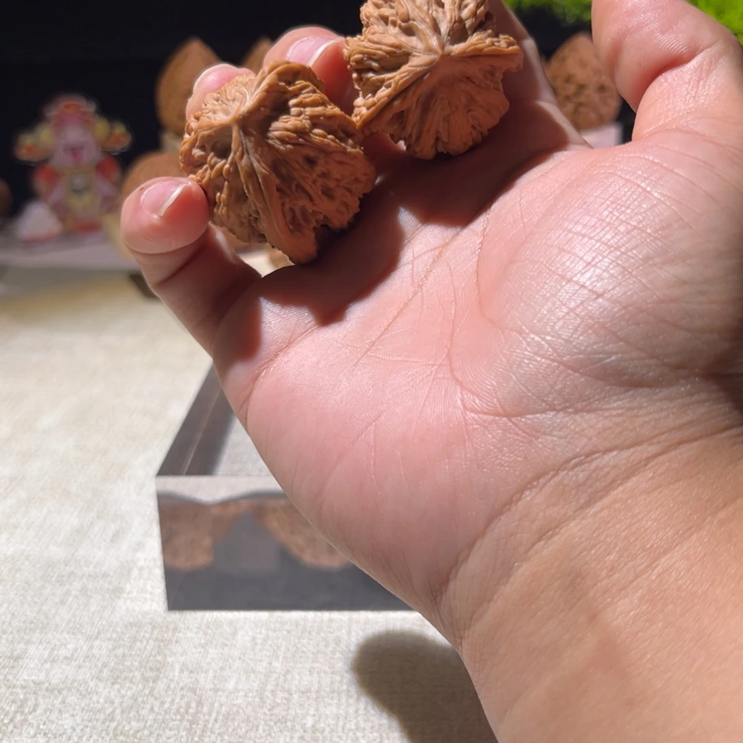魔***丸文玩核桃吊坠虎头
