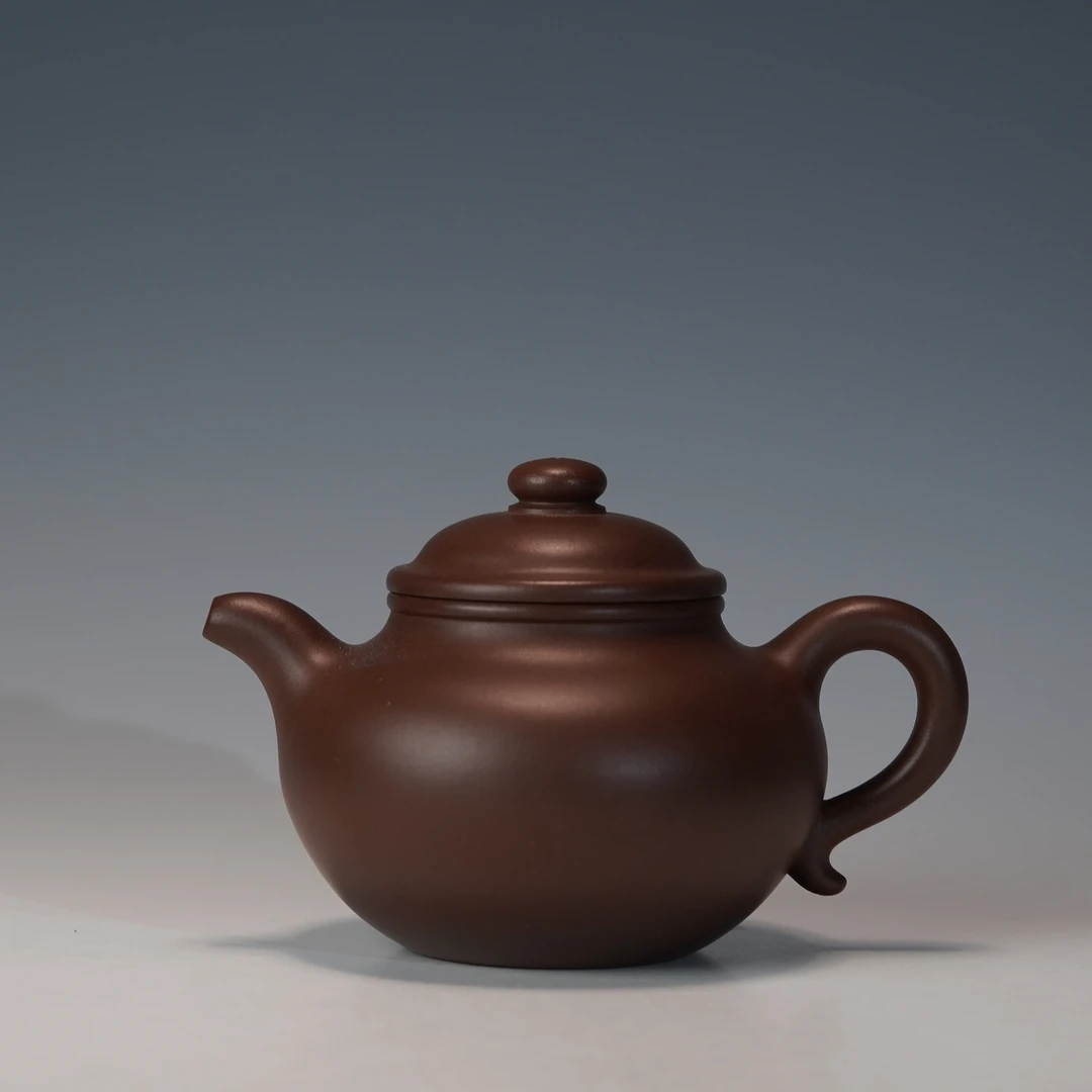 lot.23101 吴春蘭 老紫泥莲子壶 280cc