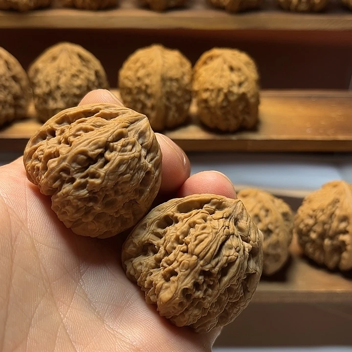 文玩核桃把件南疆