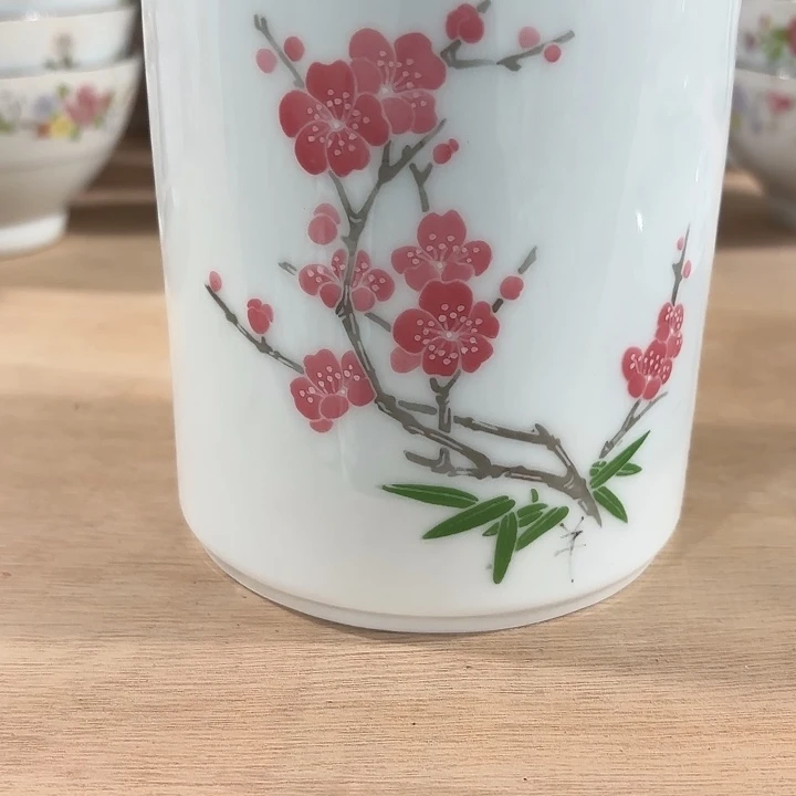 陶梅花，手绘笔筒，笔筒