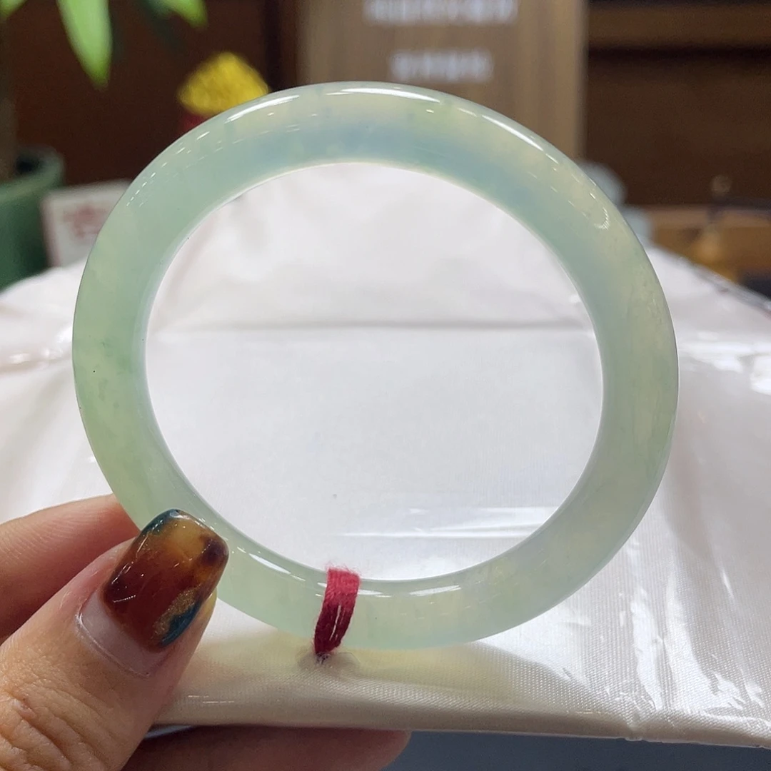 翡翠未镶嵌手镯55 号链接