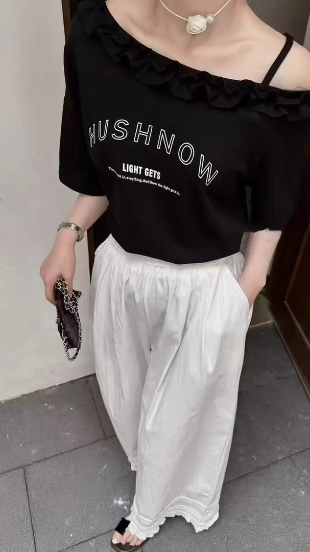 Y T原创（新款设计感花边斜肩字母印花吊带短袖T恤上衣）