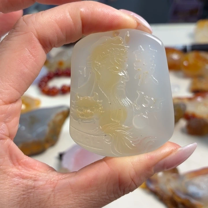 玛瑙/玉髓未镶嵌吊坠(不含链)