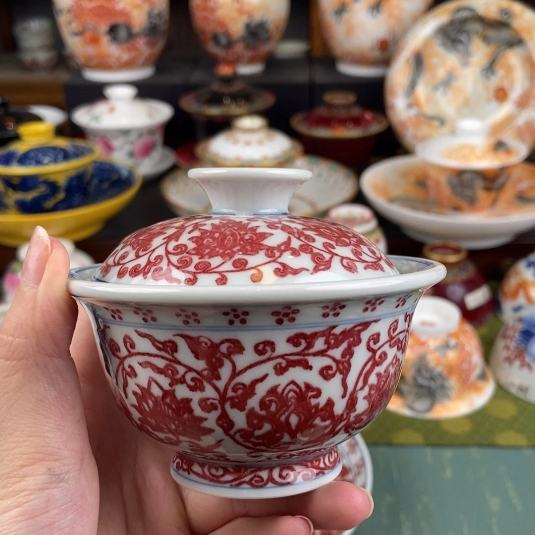 陶瓷的设计师是一个人