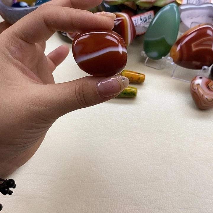 未镶嵌玛瑙/玉髓珠宝奇石