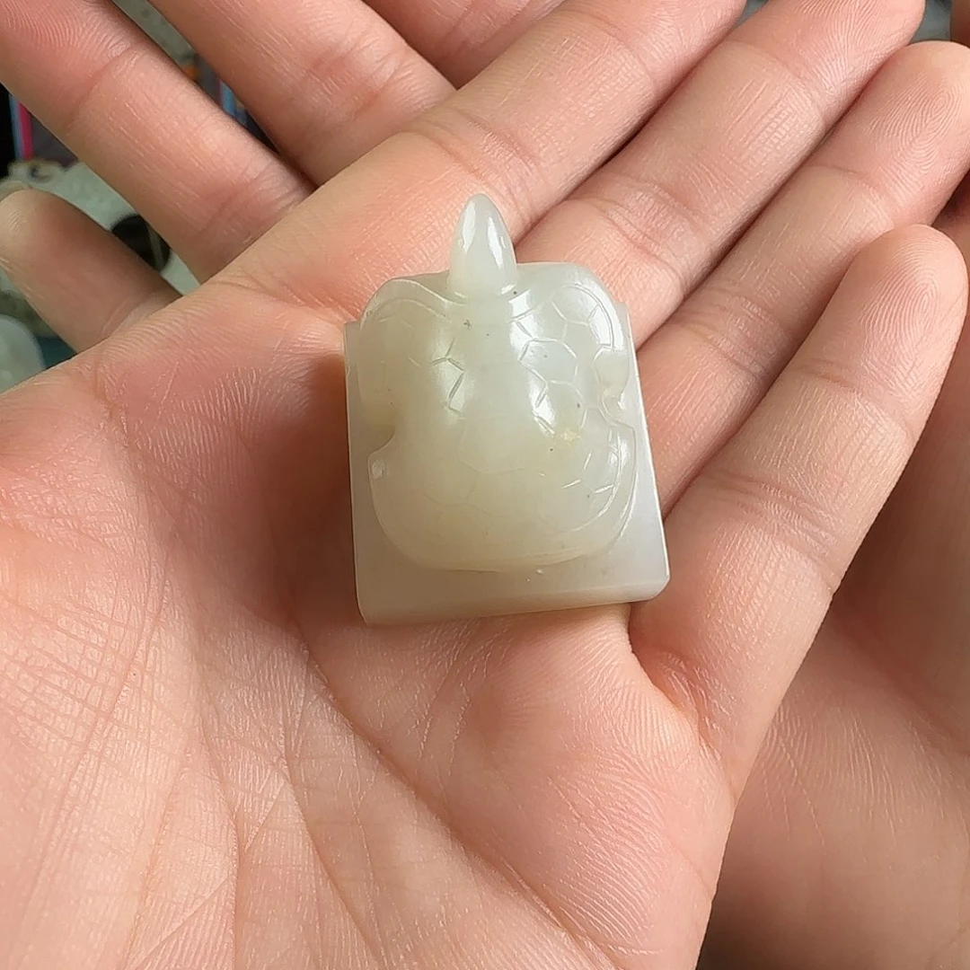 和田玉未镶嵌挂件独**林