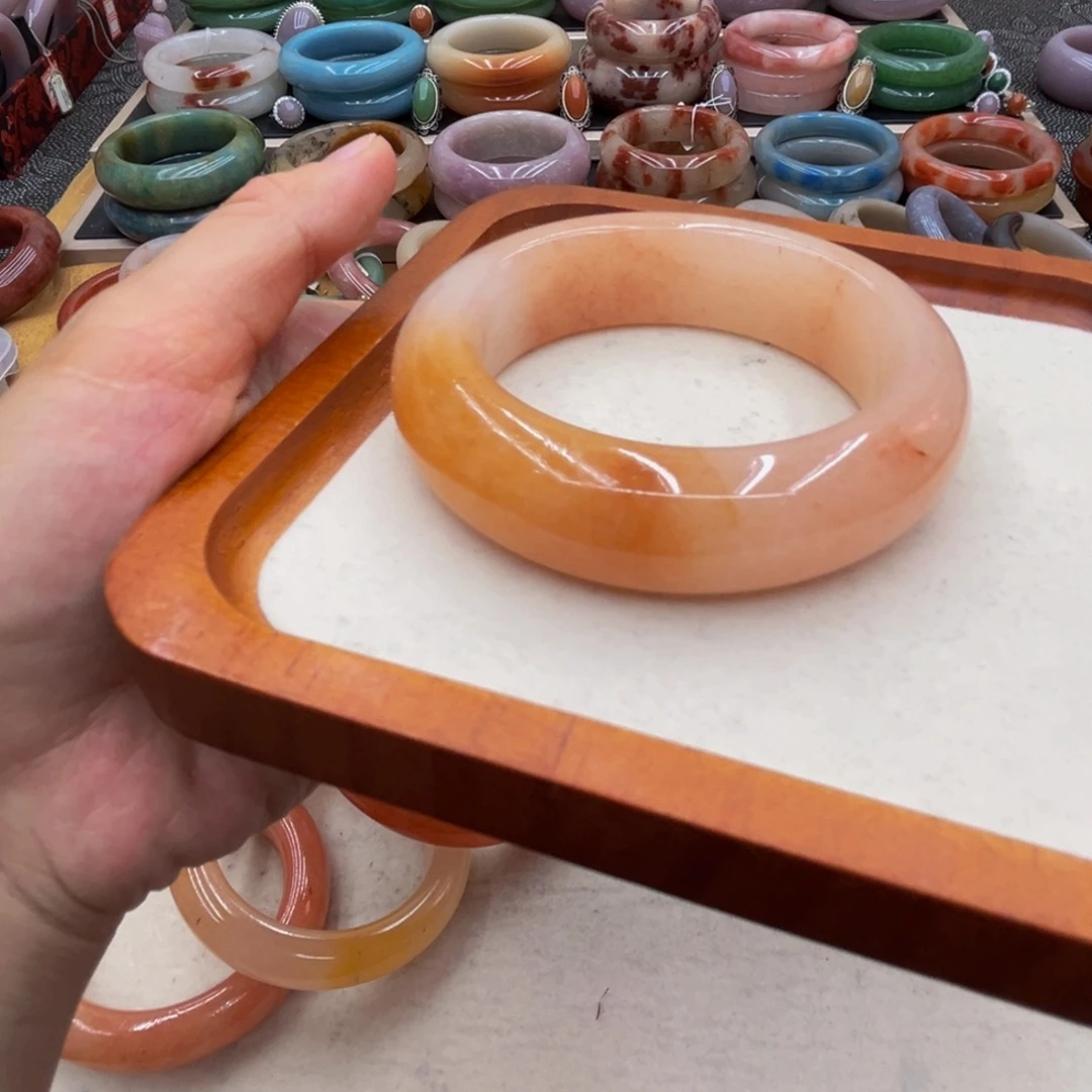 石英岩玉未镶嵌圈口58