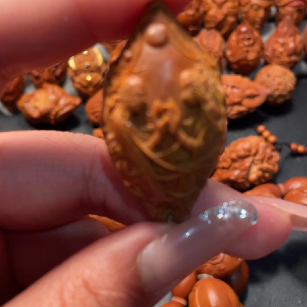 【闪购商品】手串/手链橄榄核洛煌集