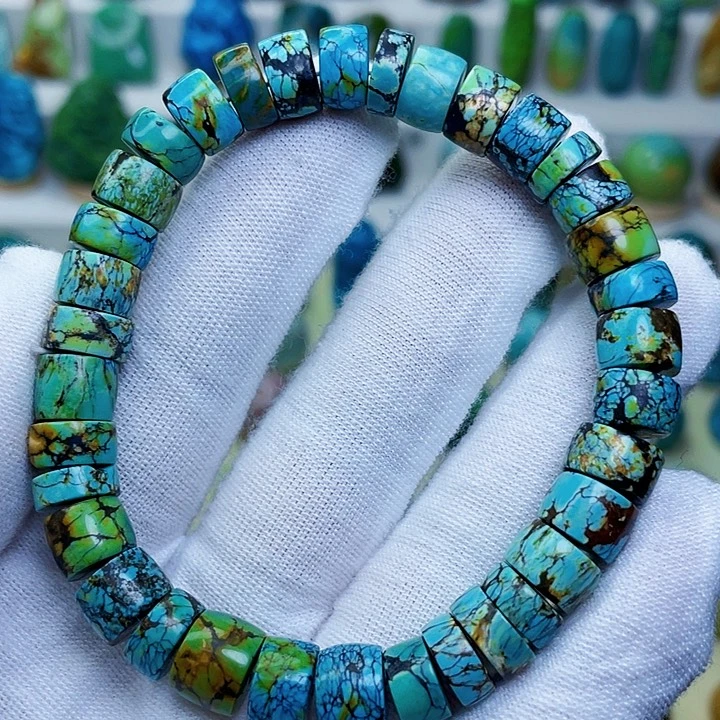 绿松石未镶嵌三彩直切手串