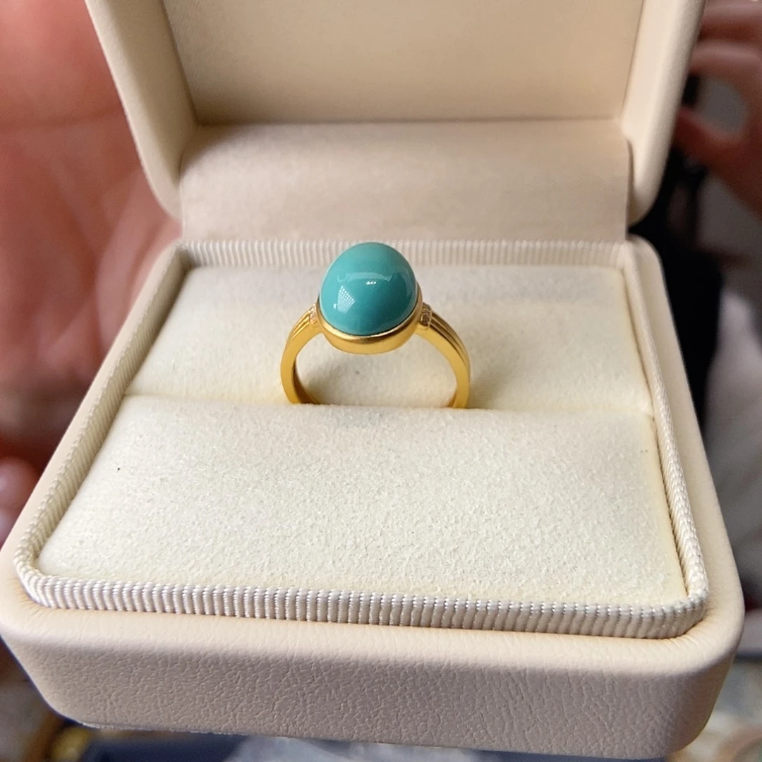 绿松石戒指18K金镶嵌蛋面