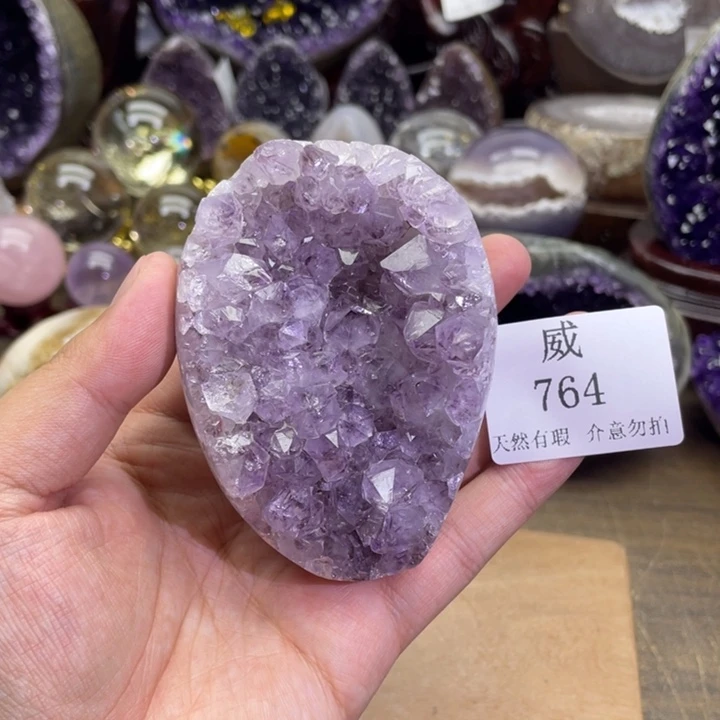 未镶嵌水晶珠宝半成品
