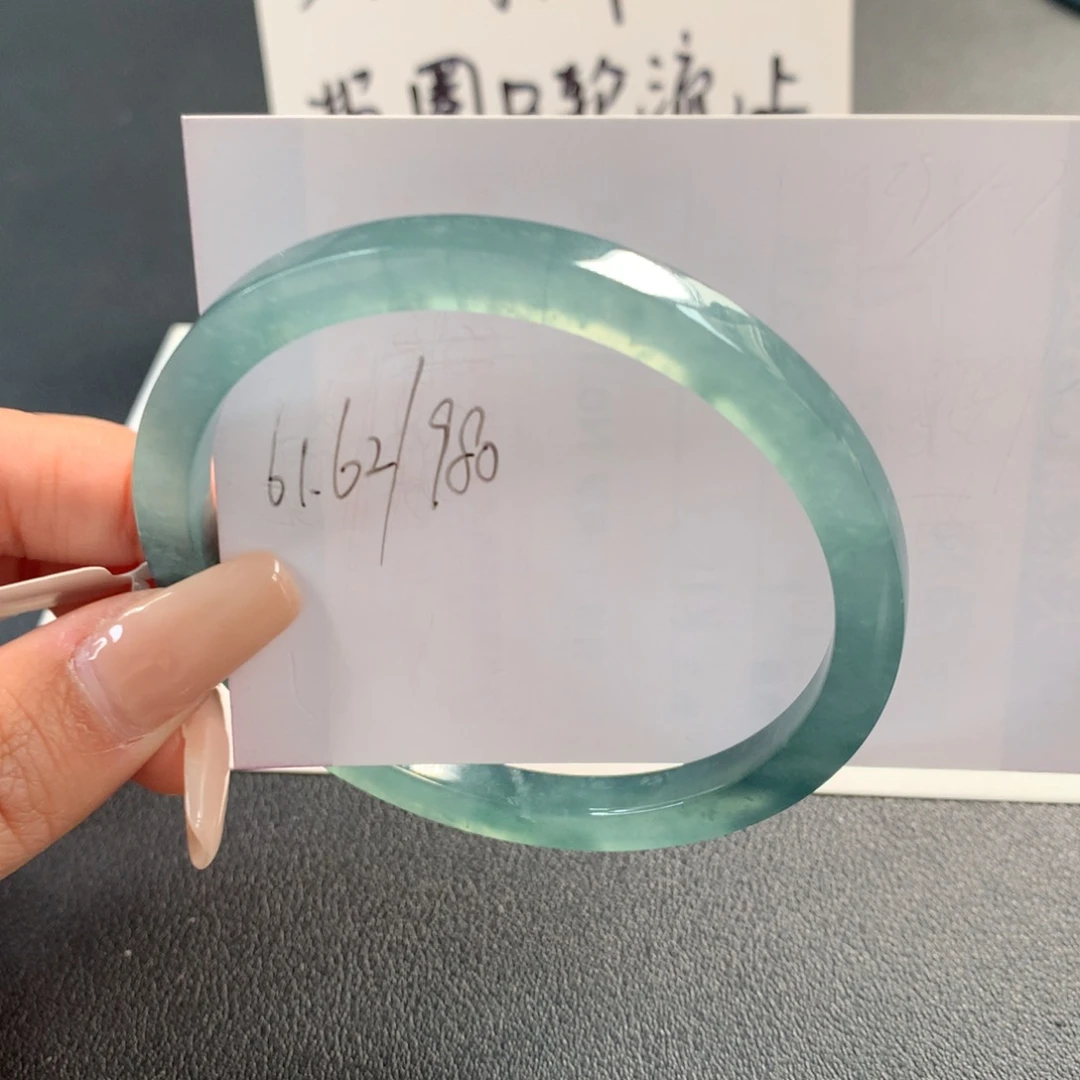 翡翠未镶嵌手镯天然翡翠