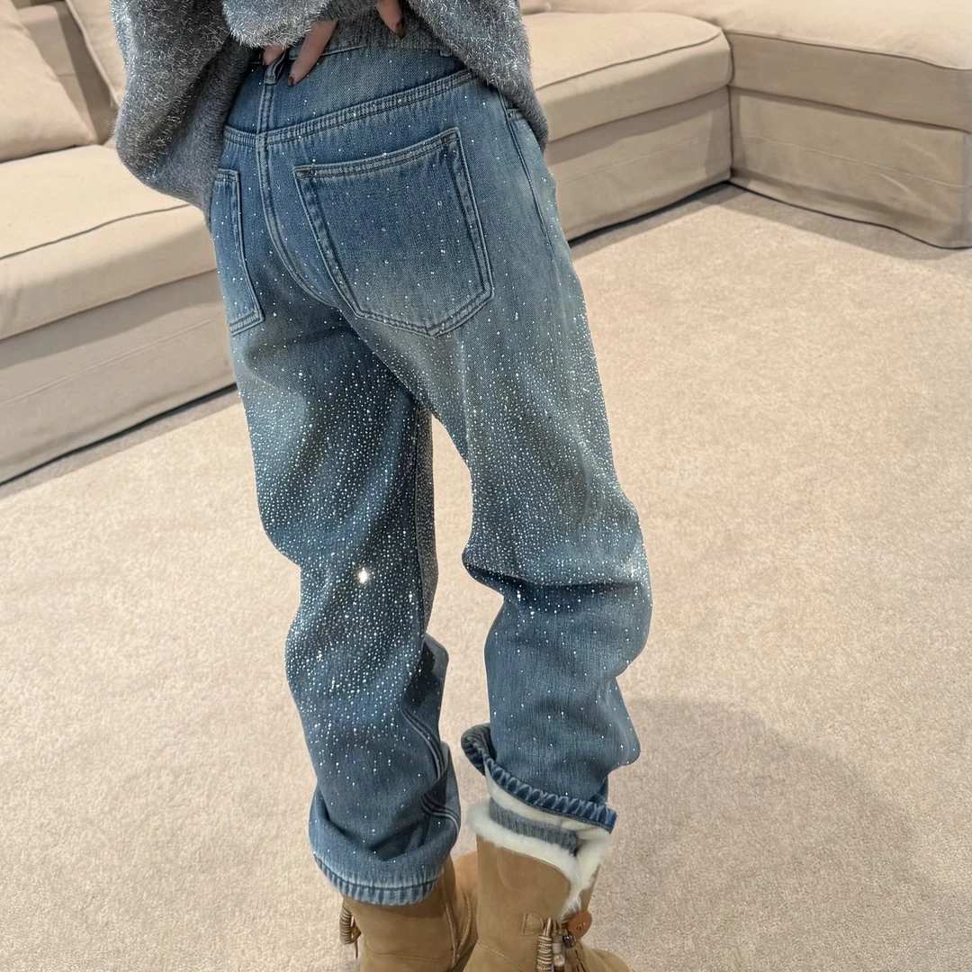 BETTERJOELAY -加绒【糖霜碎钻】时尚百搭休闲直筒牛仔裤JG9763