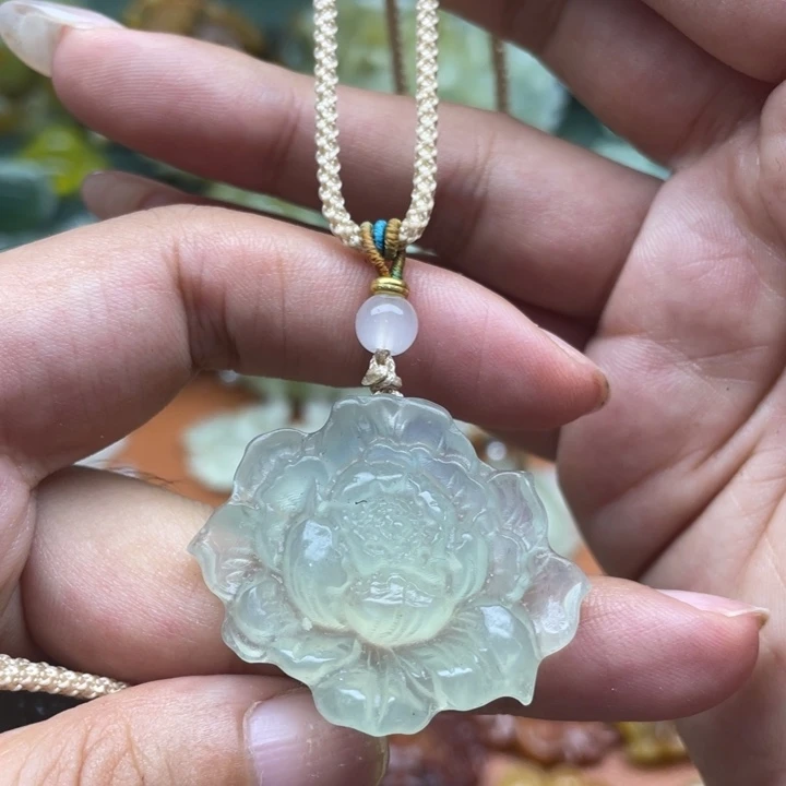 蛇纹石玉未镶嵌项链