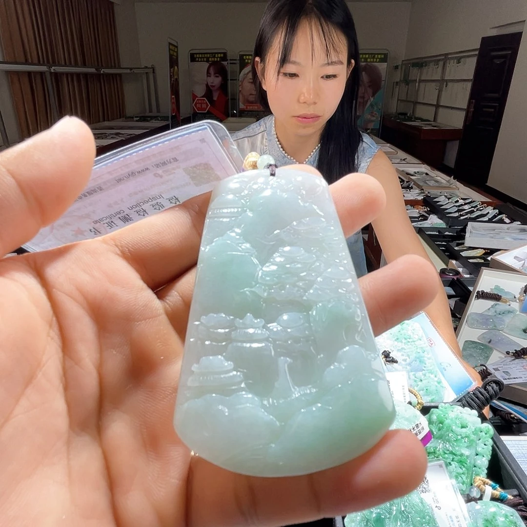 颈饰未镶嵌翡翠一