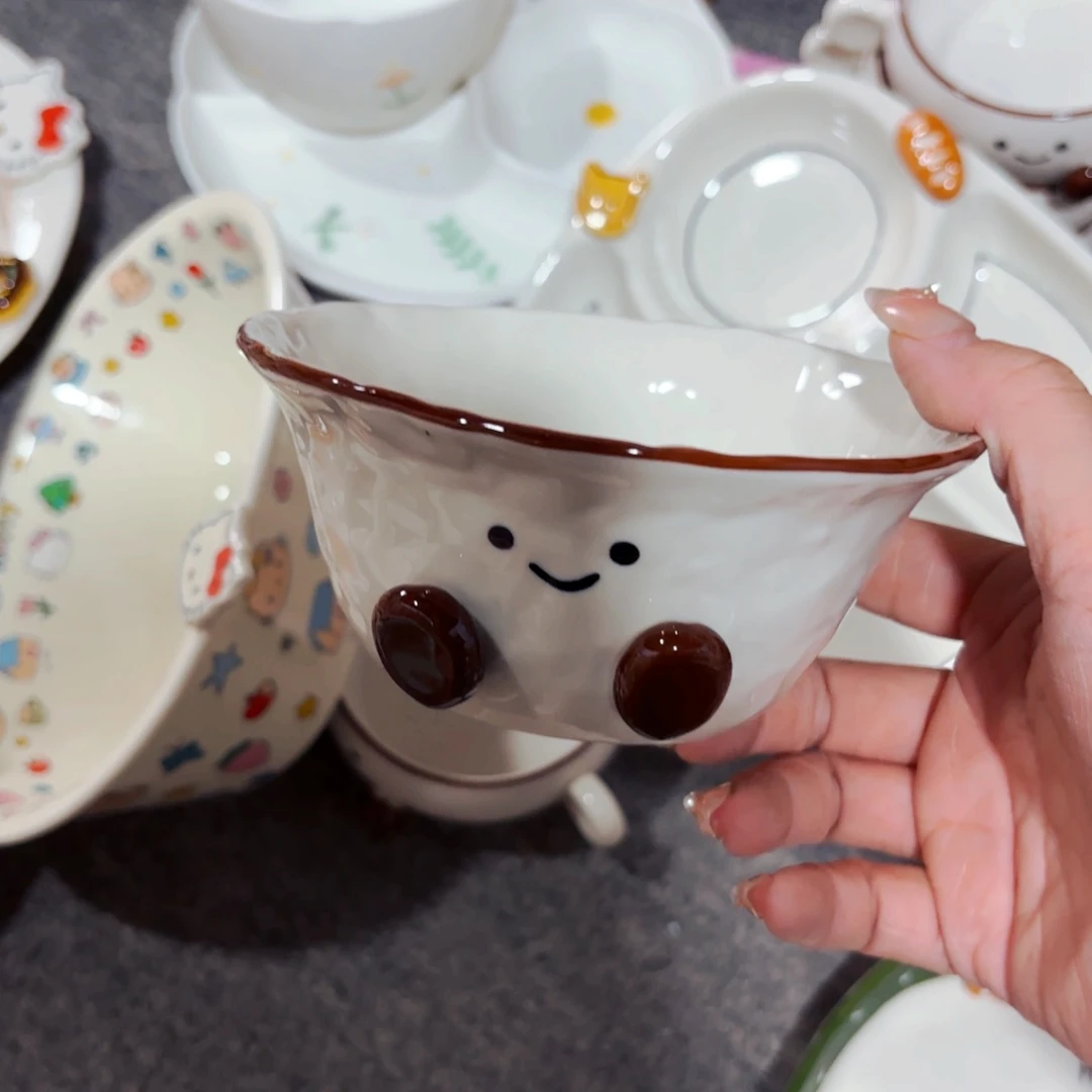 陶瓷可爱豆豆五寸米饭碗微微瑕