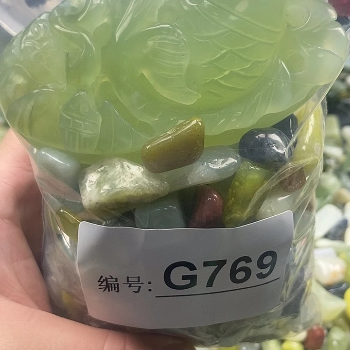 岫玉鱼缸石未镶嵌