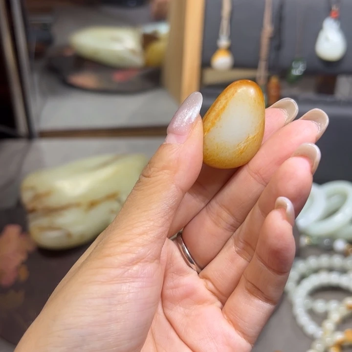 颈饰未镶嵌和田玉匪*子