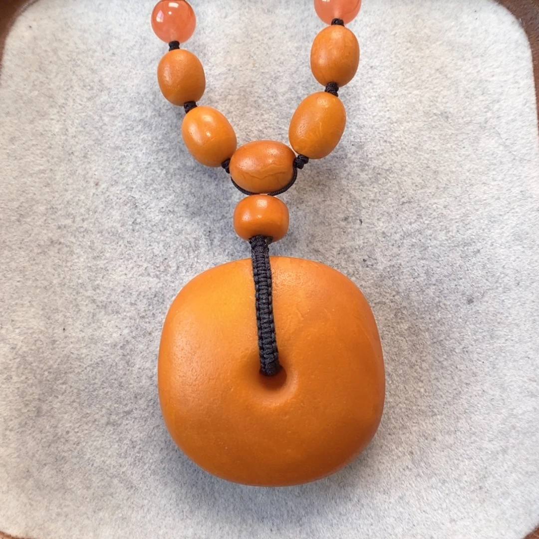 蜜蜡未镶嵌项链吊坠