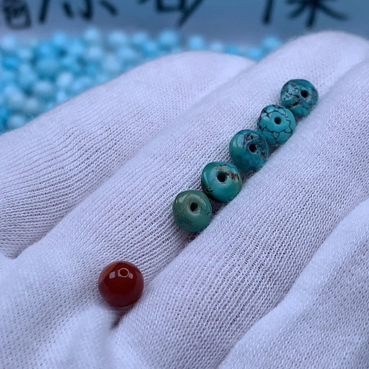 南红玛瑙未镶嵌珠宝奇石