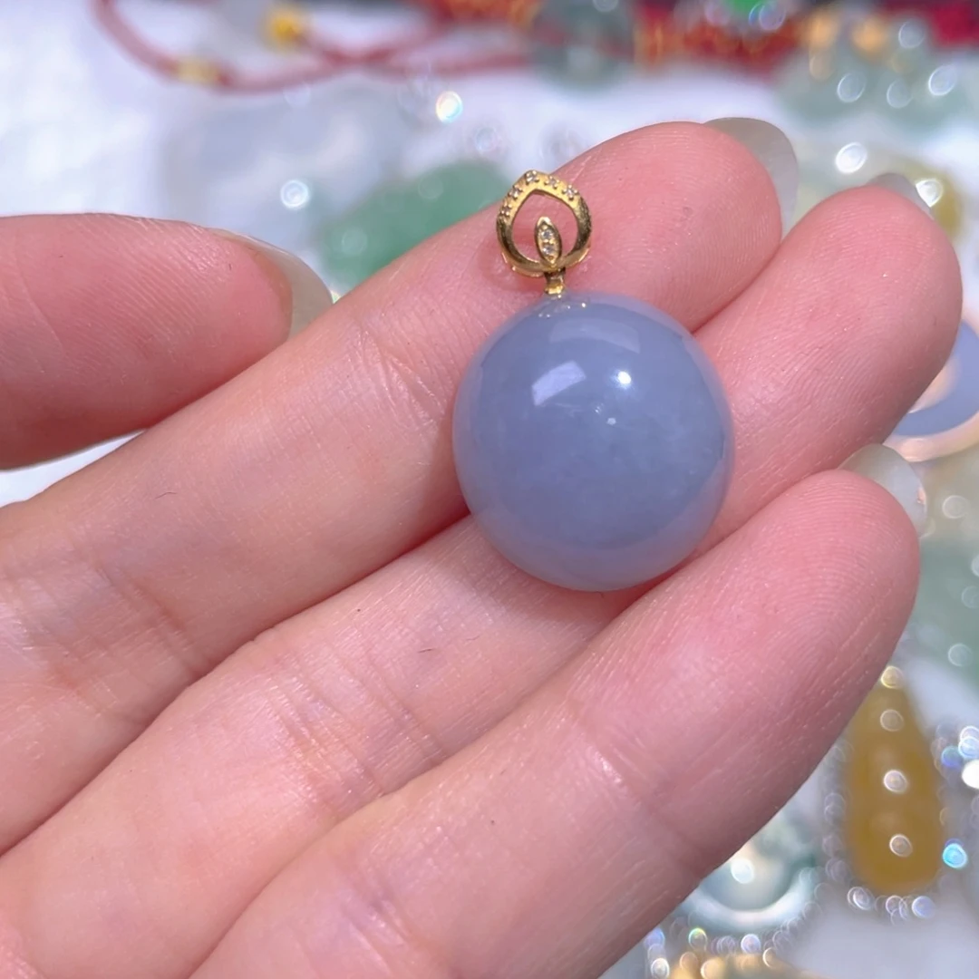 颈饰18K金镶嵌翡翠翡翠