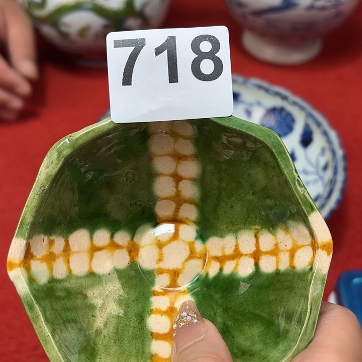 瓷片