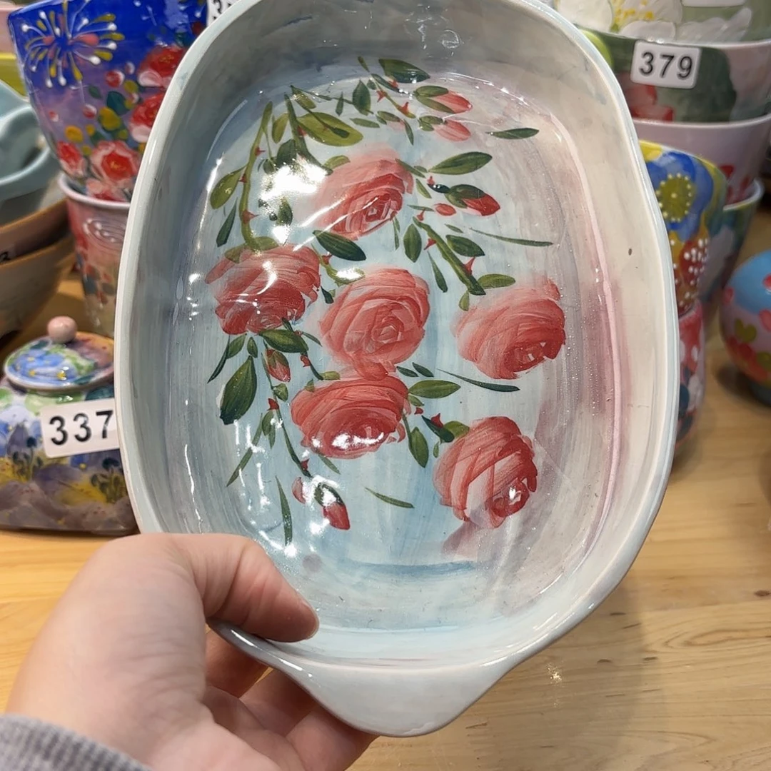 瓷片兔兔盖茨。盖茨