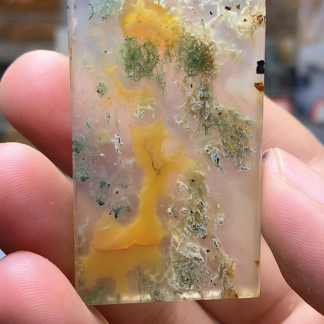 羡***风玛瑙/玉髓未镶嵌珠宝半成品