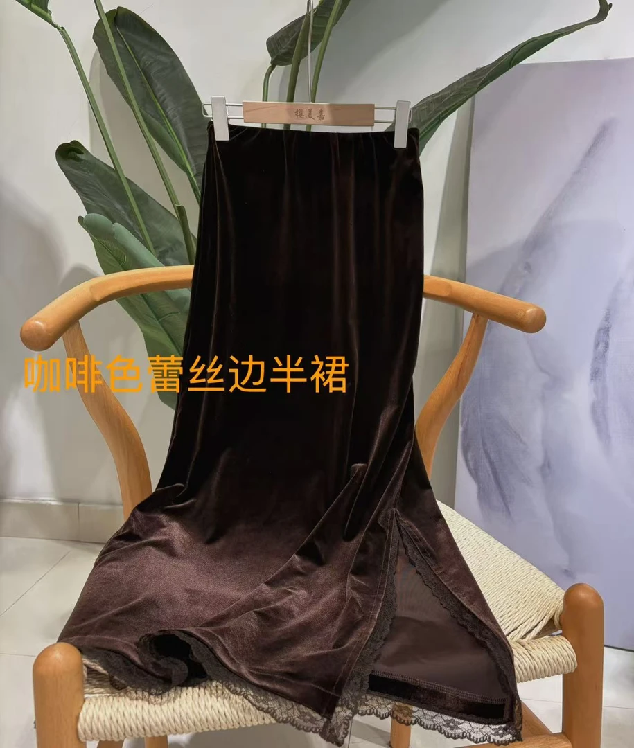 DY2144樱美嘉福利款蕾丝拼接弹力半身直筒裙半身裙咖色