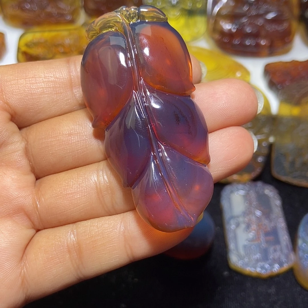 琥珀未镶嵌颈饰大叶-39