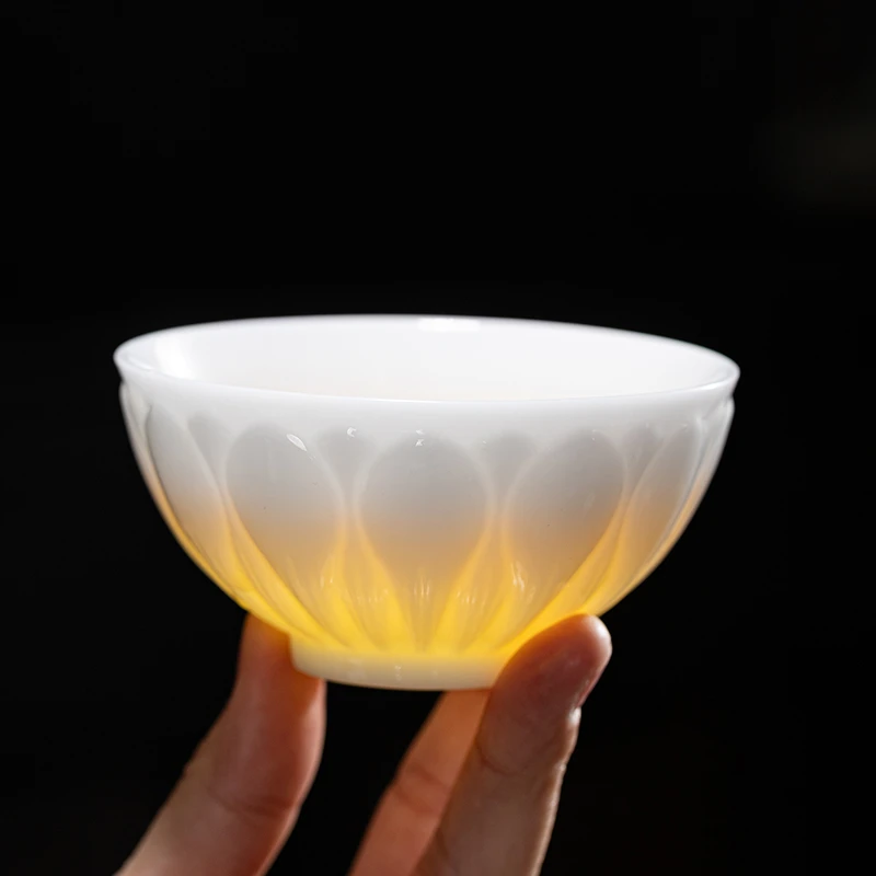 日式简约冰种羊脂玉功夫茶杯纯色白瓷主人杯大号个人专用泡茶杯