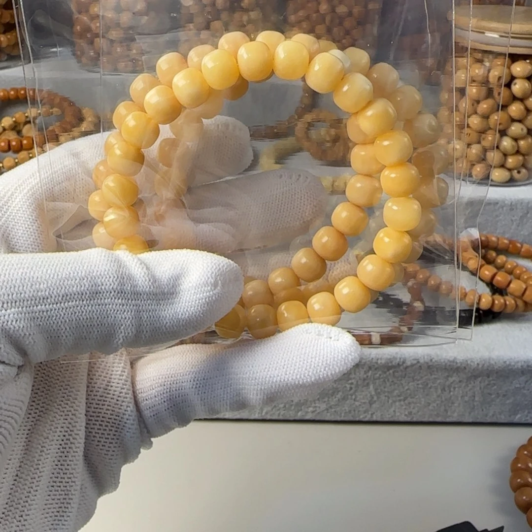 菩提根/象牙果吊坠闪电购4，蜜蜡色老型