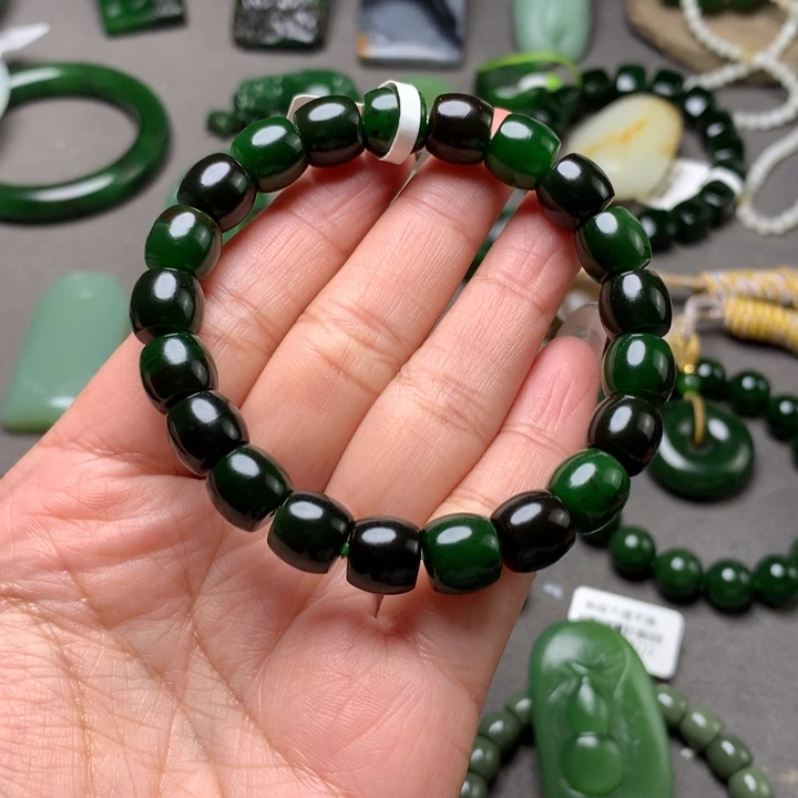 和田玉未镶嵌手串