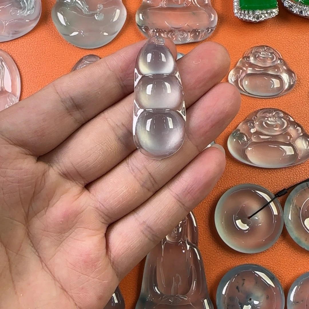 未镶嵌定制翡翠天然