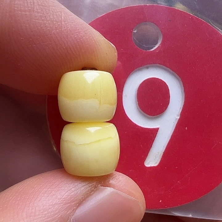 蜜蜡未镶嵌珠宝奇石8m m