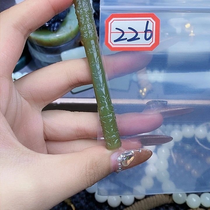 和田玉和田玉边角料随机发未镶嵌