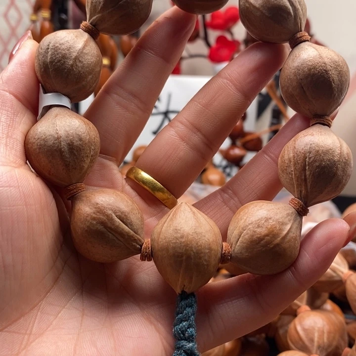 橄榄核手串/手链蜜桃2.1铁盒