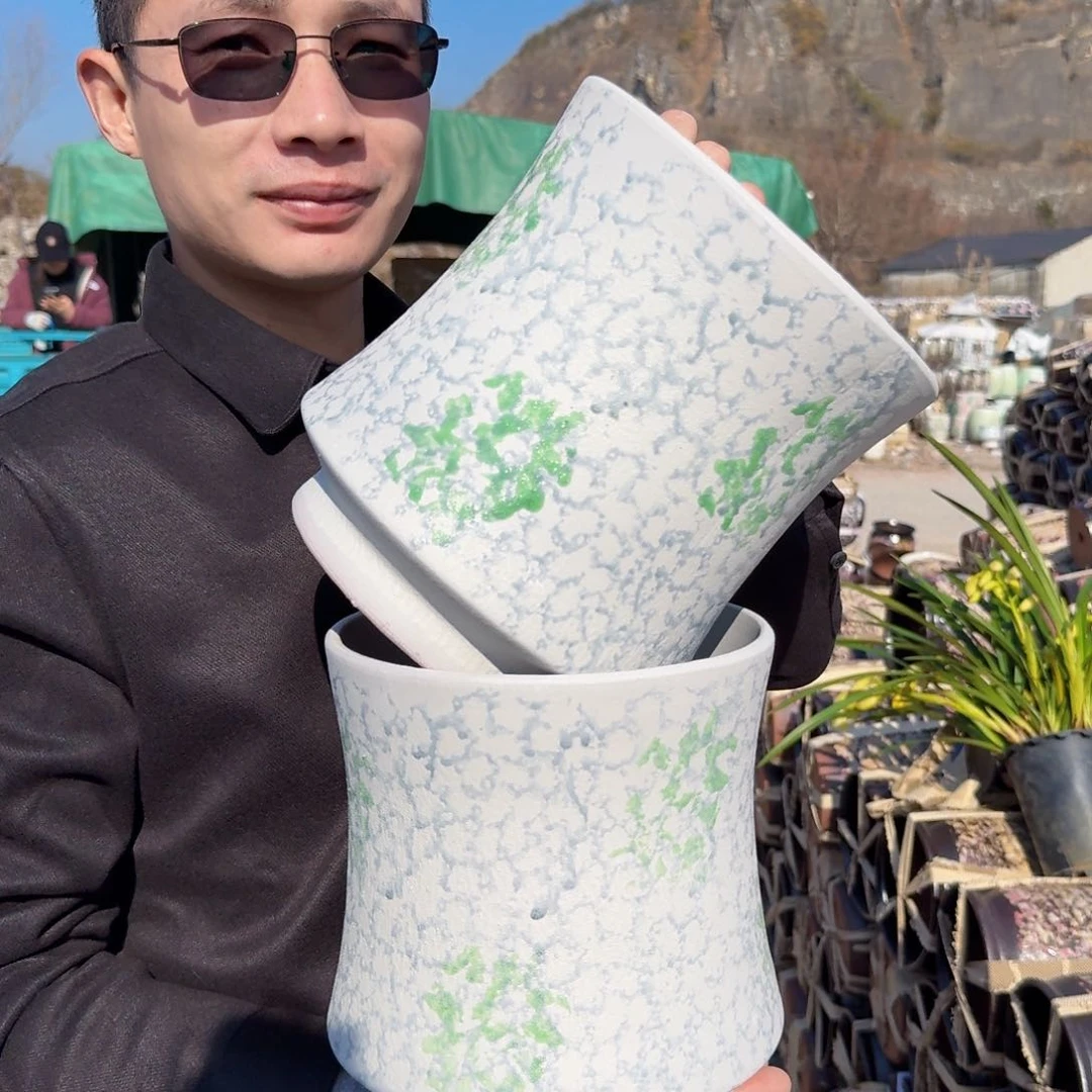 紫砂花盆口20高22（裙子白色姹寂