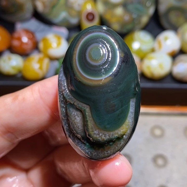 未镶嵌玛瑙/玉髓珠宝半成品92