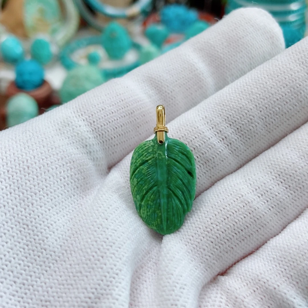 绿松石18K金镶嵌羽毛