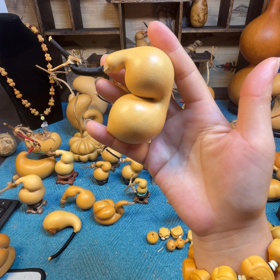 P***n精品蚂蚁嘎嘎漂亮