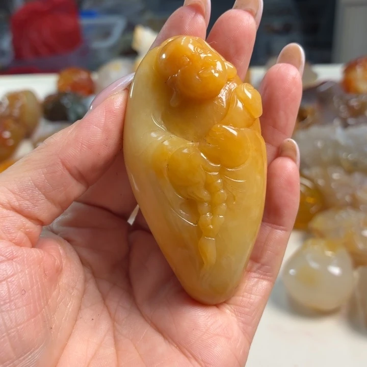 未镶嵌颈饰玛瑙/玉髓