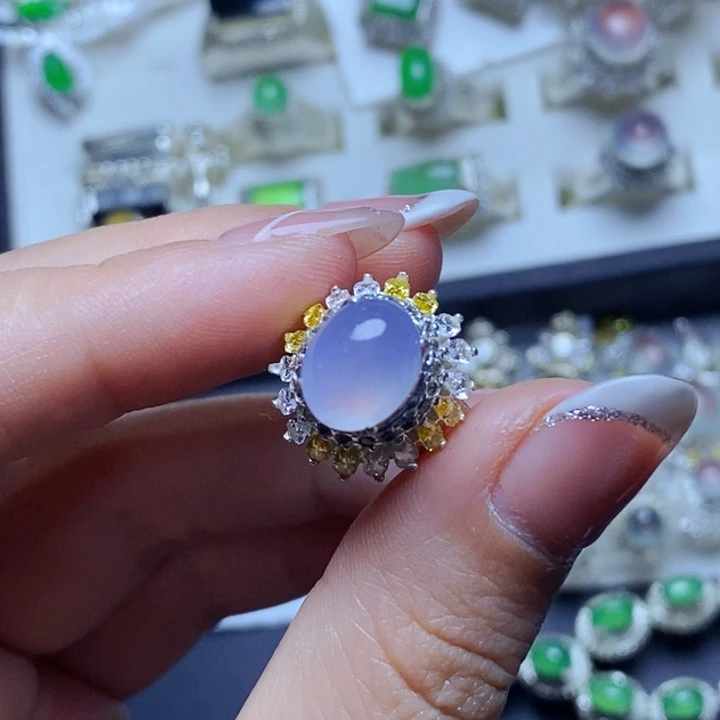 14K金镶嵌定制翡翠泳**恋