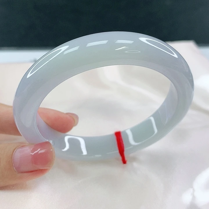 翡翠未镶嵌手镯圈57.7，79042