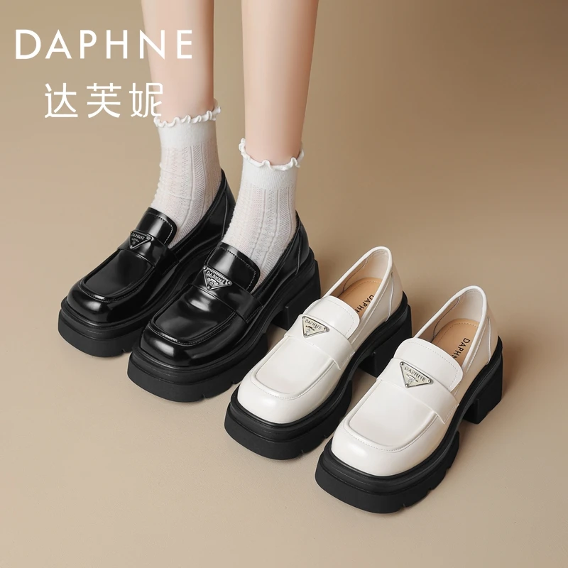 Daphne/达芙妮方头深口单鞋女英伦风小皮鞋百搭粗跟厚底乐福鞋