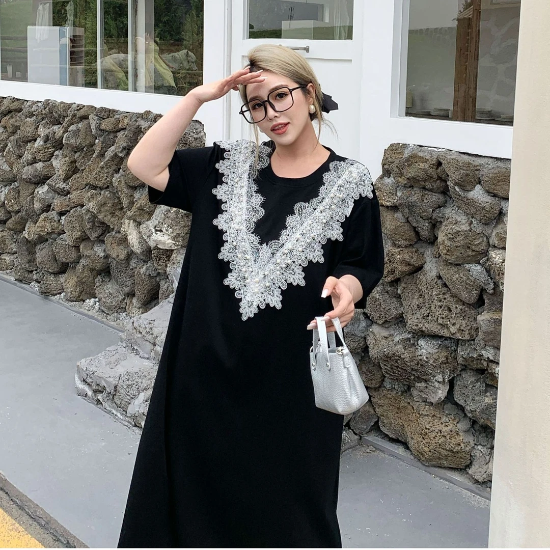 媛子大码设计款钉珠蕾丝拼接连衣裙洋气时髦优雅气质法式优雅新款