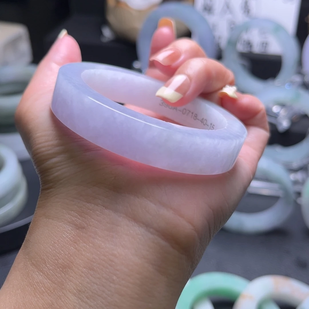 定制翡翠圈口未镶嵌