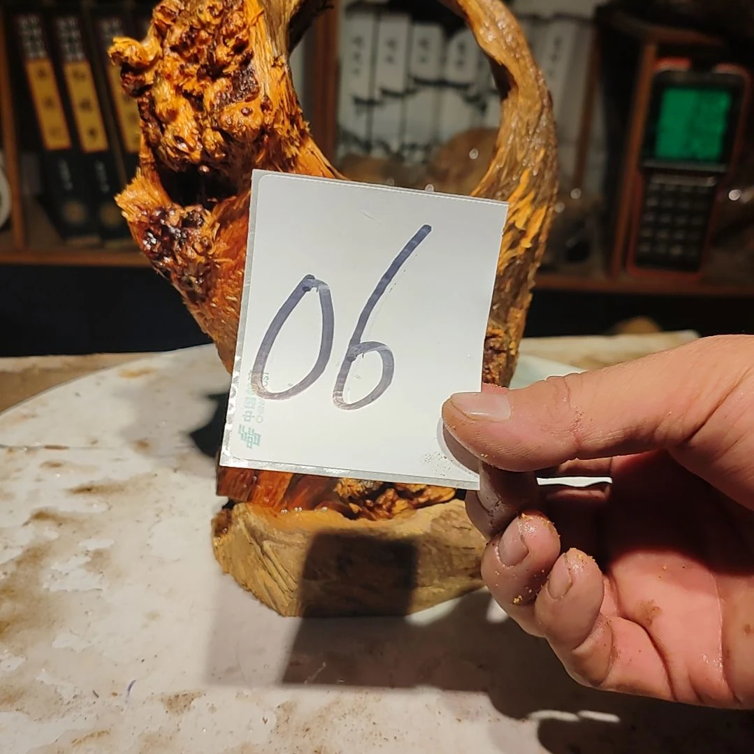 松木昕**喵06号北沉香琥珀木天然造型